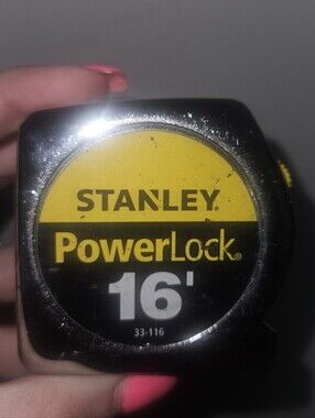 Stanley PowerLock 16' Tape Measure